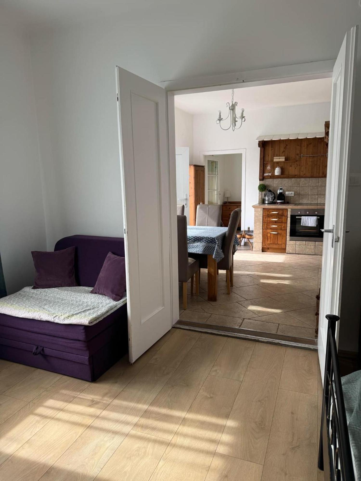 Pelini - 2 Aparthotel Szentendre Exteriör bild