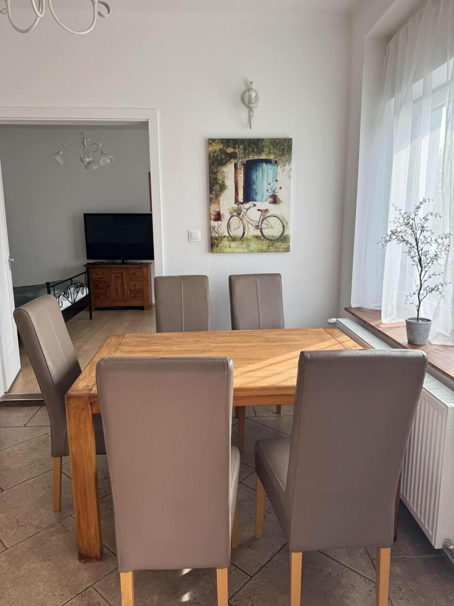Pelini - 2 Aparthotel Szentendre Exteriör bild